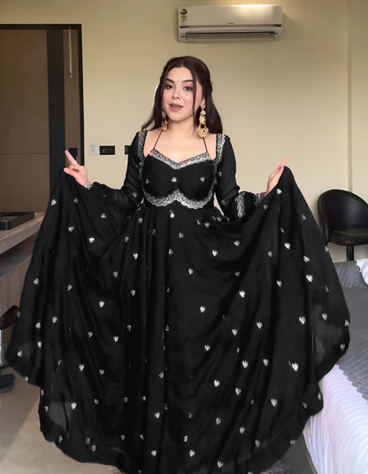 Black Faux Georgette Thread Sequence Work Three Piece Ethnic Set