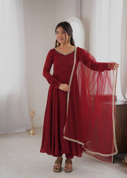 Doremon Crush With Real Mirror work - Red